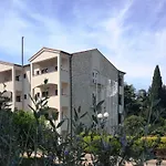 Flores Otel Poreč