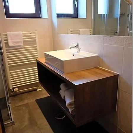 Szálloda Flores 4*