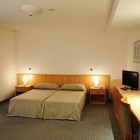 Hotel Flores